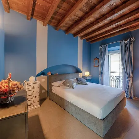 Apartment Happy Days - - By Host4u - Pavia